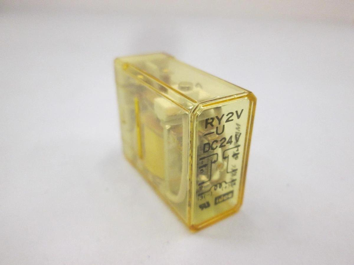 Used IDEC, RY2V-U, DC 24 V Relay, Used