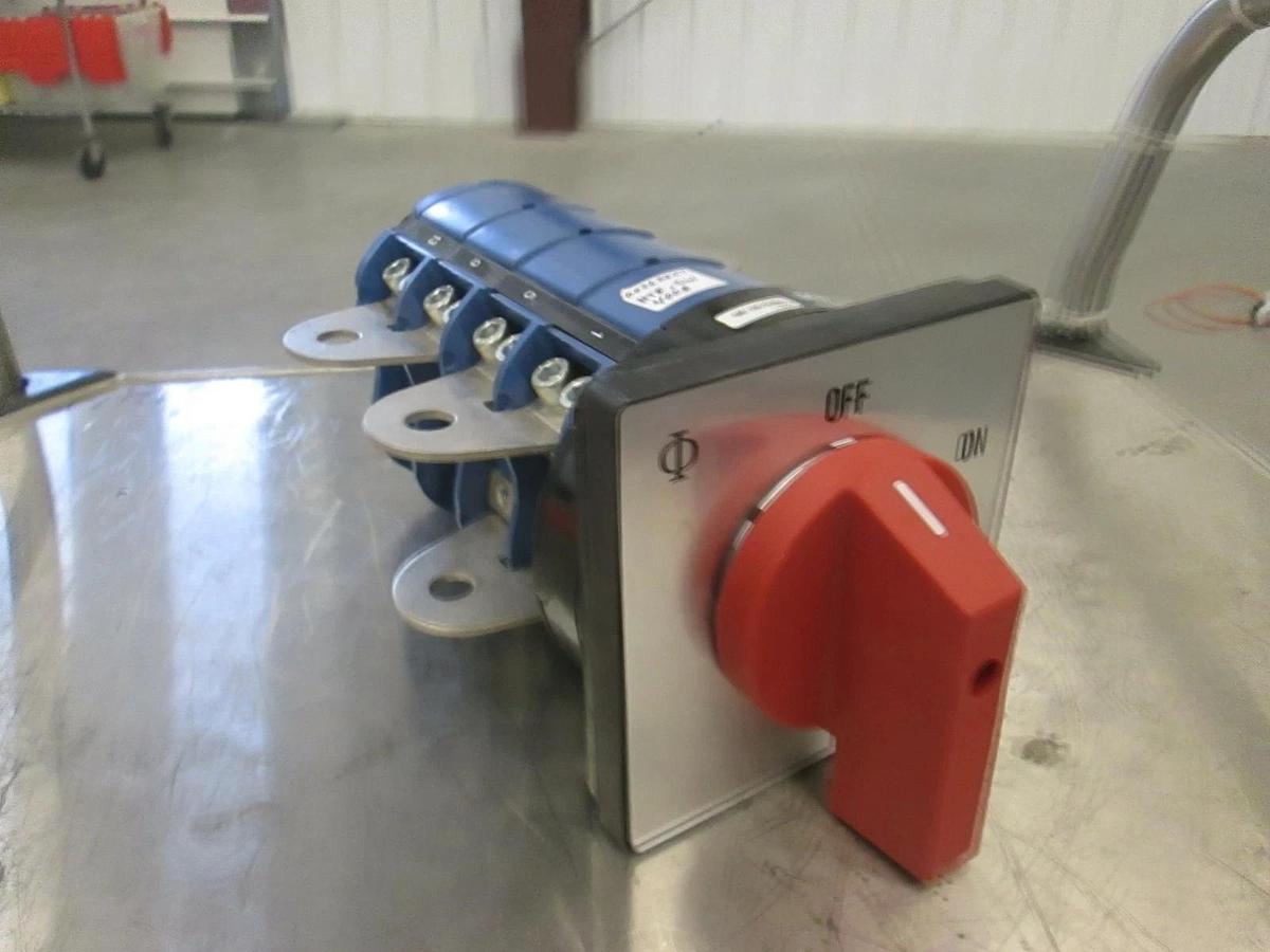 Used Kraus and Naimer L400, Furnace Switch 400A, tested