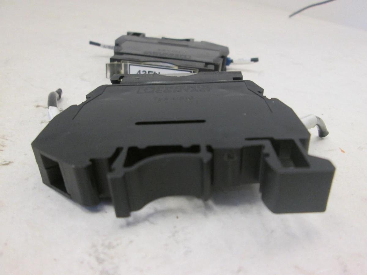 Used Phoenix Contact, Type USIG, Terminal Fuse Block, 4A, Used, Lot of 2