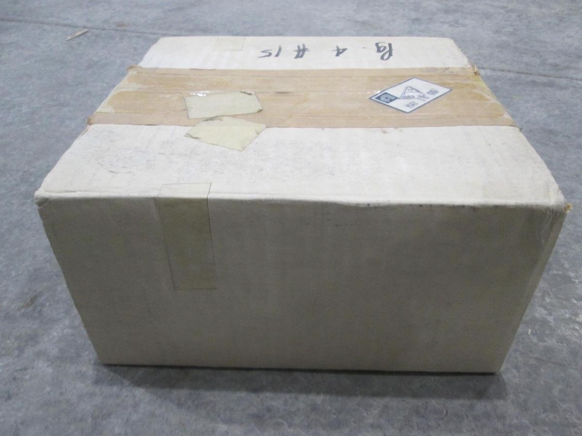 Used Unit, UFC-1100N, Mass Flow Controller, H2, 500 SCCM, New