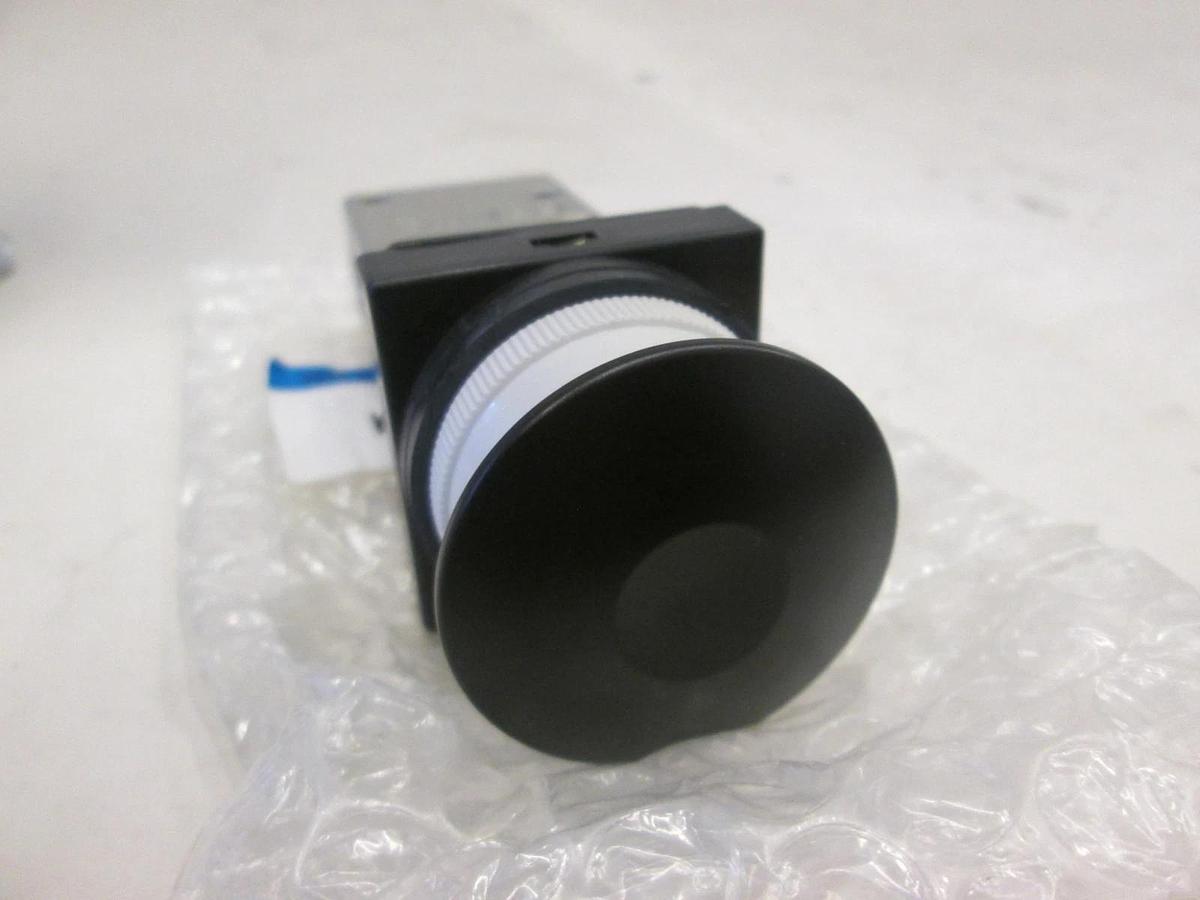 SMC, Mechanical Side Port Valve, NVM430-N01-30B, New