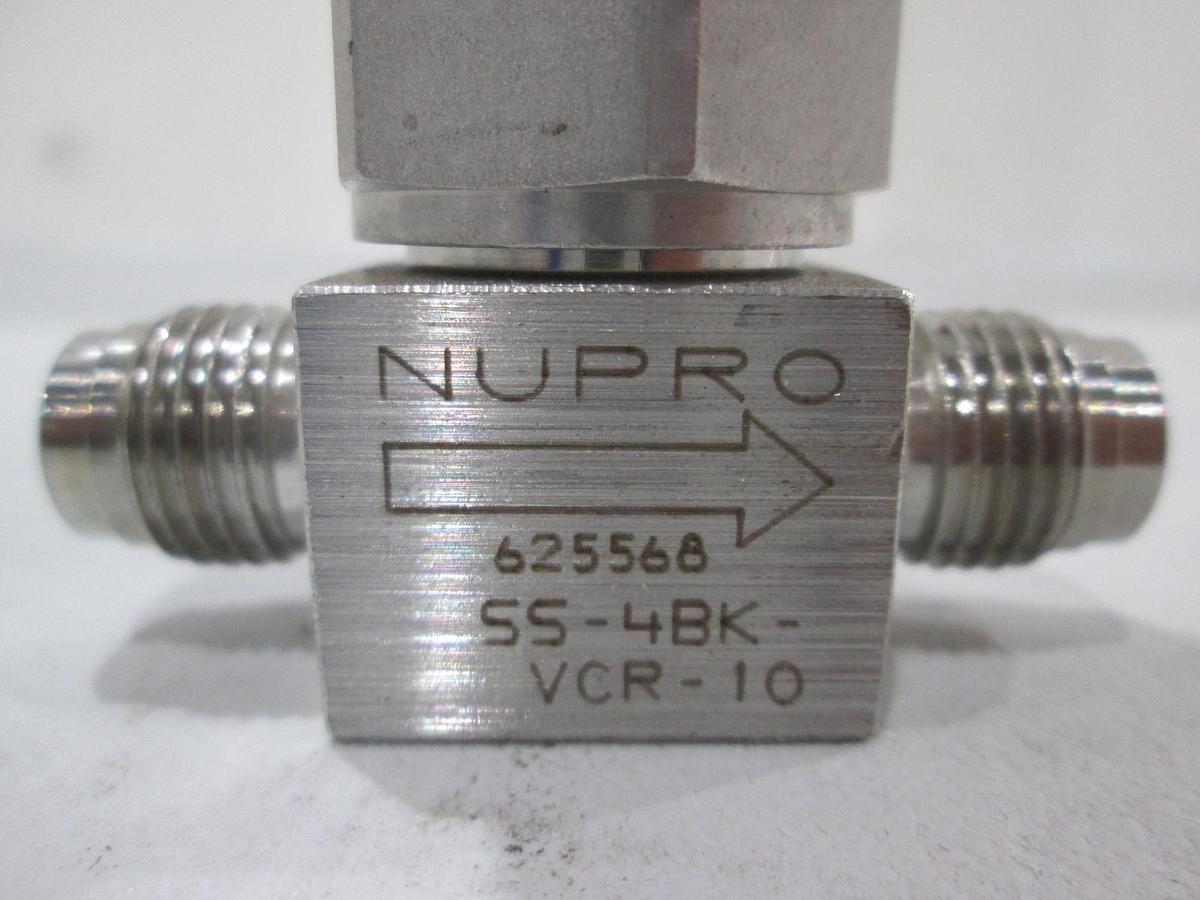 Used Nupro, SS-4BK-VCR-1O, Pneumatic Valve, Used