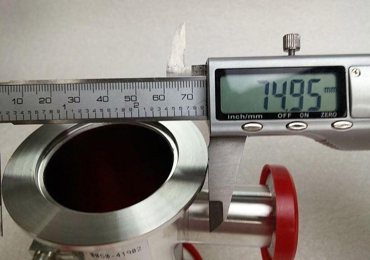 Used Applied Materials 0050-41902 Tube Weldment NW 50, NW25, 1/2 VCR, 1/4 VCR Adapter