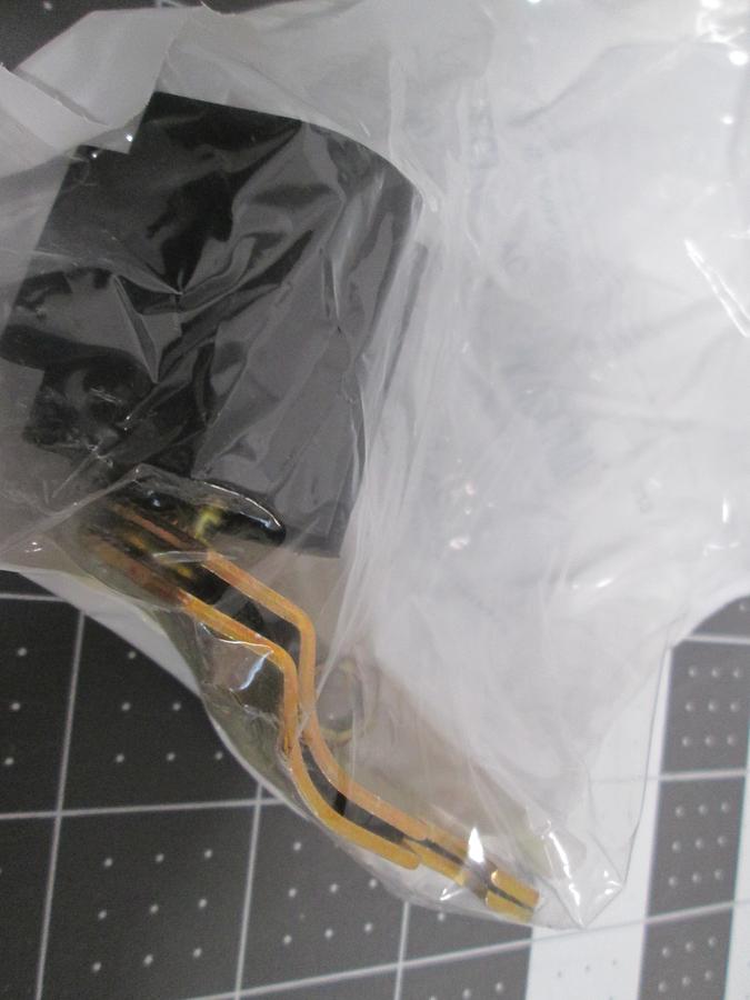 Pace Supply, PSCCC78, CCT 0087YC 7/8" YC, Cushion Clamp Tubing Lot of 12
