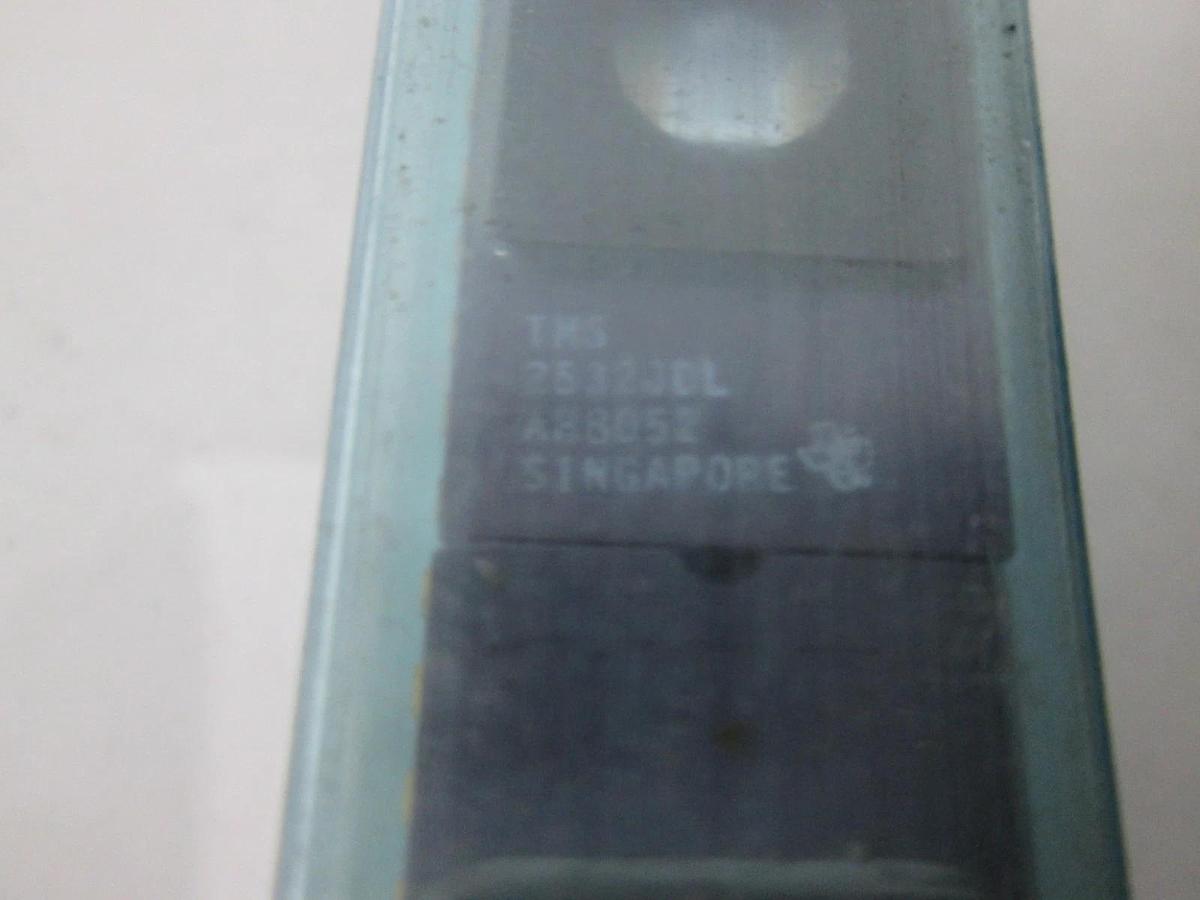 Texas Instruments, 2532JDL, Gold Pin, Integrated Circuit, New, Lot of 16