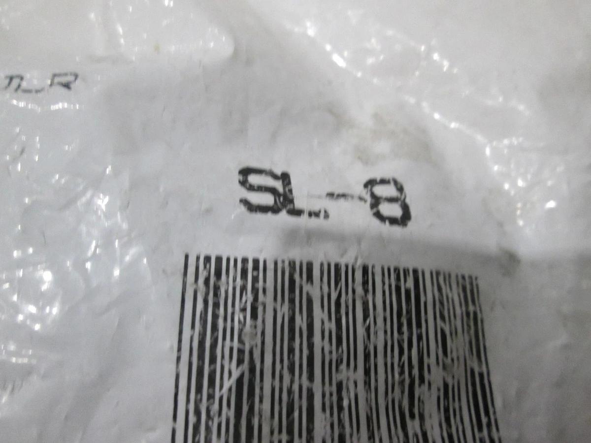 SL-8, Industrial Screw, New, Lot of 12