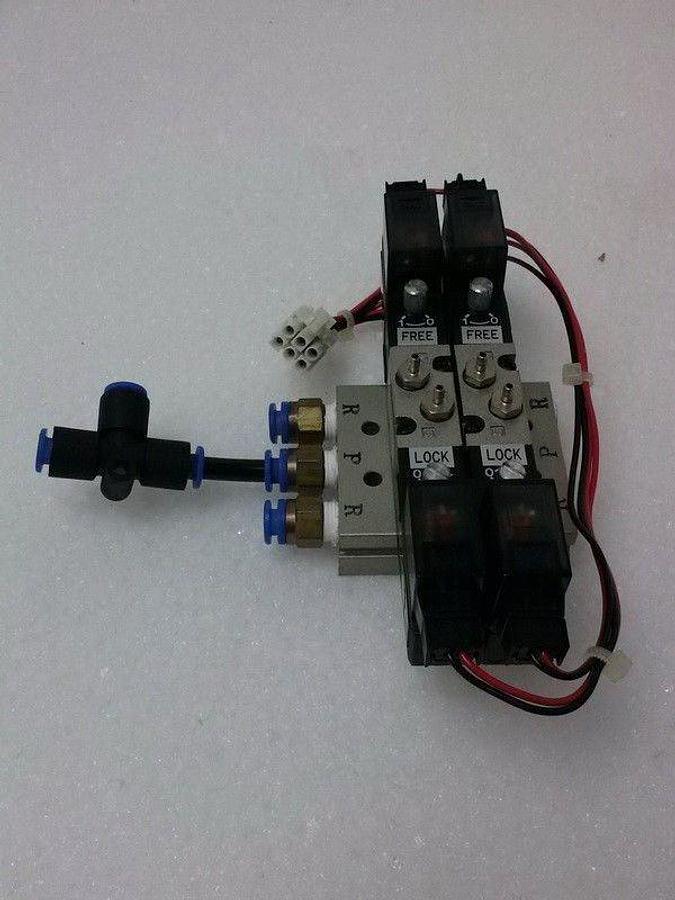Used SMC 10-VZ3223 Pneumatic Solenoid Valve Manifold Assembly w/ 2 Valves, Used