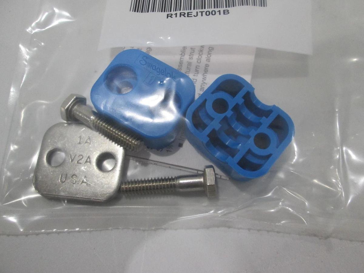 Used Swagelok, 304-S1-PP-6T, 3/8" Support Kit, New