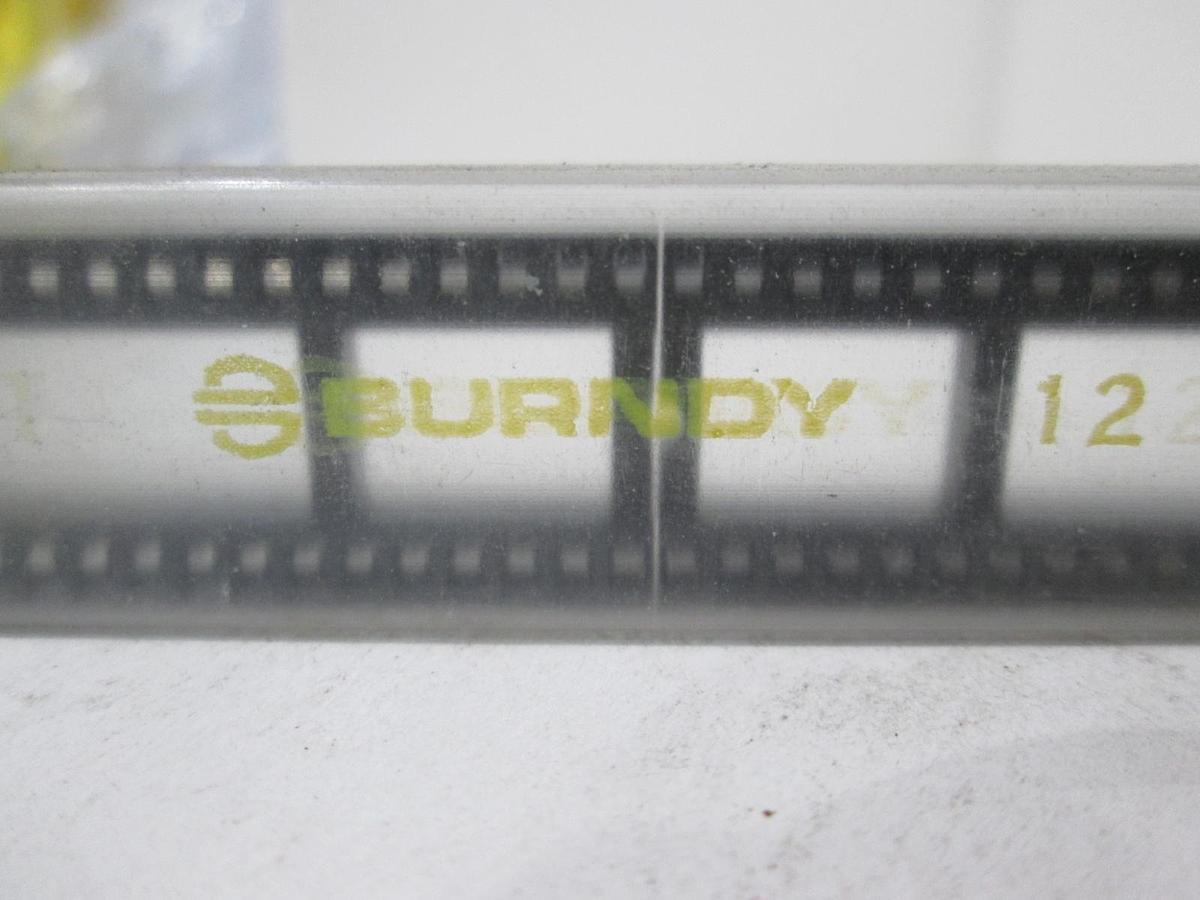 Burndy, Integrated Circuit Socket, New, Lot of 12