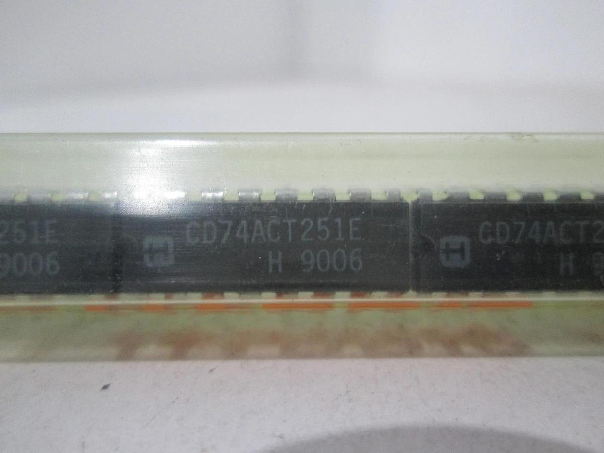 Harris, CD74ACT251E, Integrated Circuit, New, Lot of 20