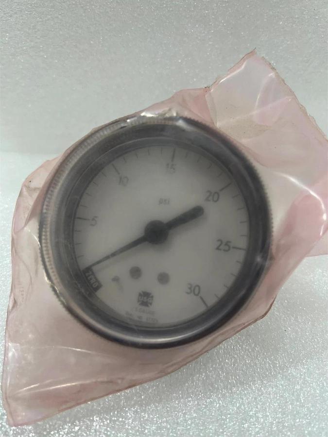 Used USG Pressure Gauge, No: 37324, 0-30 psi, New