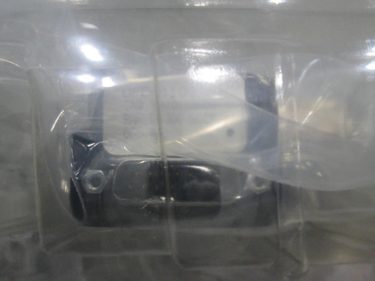 Unit, UFC-1100, Mass Flow Controller, He, 300 SCCM, New