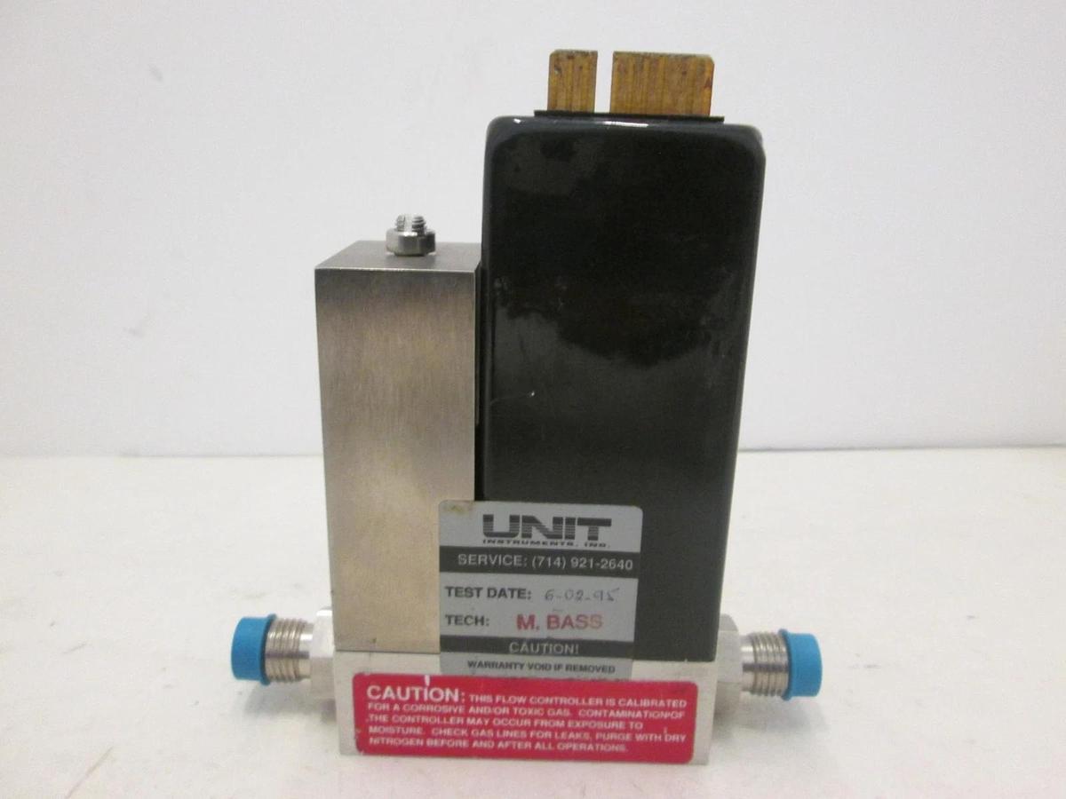 Used Unit UFC-1100A, Mass Flow Controller MFC, NH3, 100 SCCM, Used