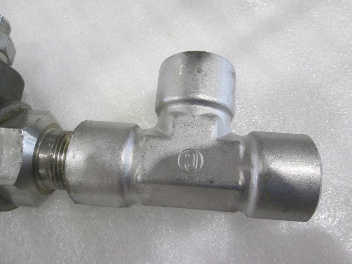 Used Hydro-Seal, 3CXV-30, Safety Relief Valve w/ Swagelok Valve, Used