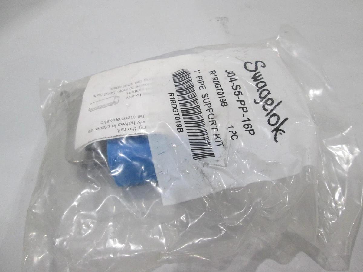 Used Swagelok, 304-S5-PP-16P, 1" Pipe Support Kit, New