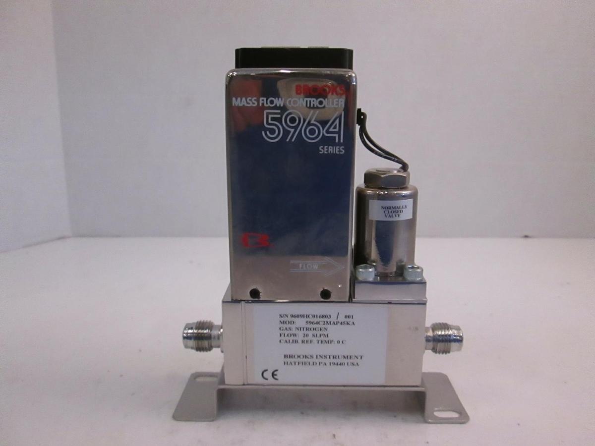 Used Brooks 5964, Mass Flow Controller, MFC, Gas: N, 20 SLPM, 1/4" VCR, Used