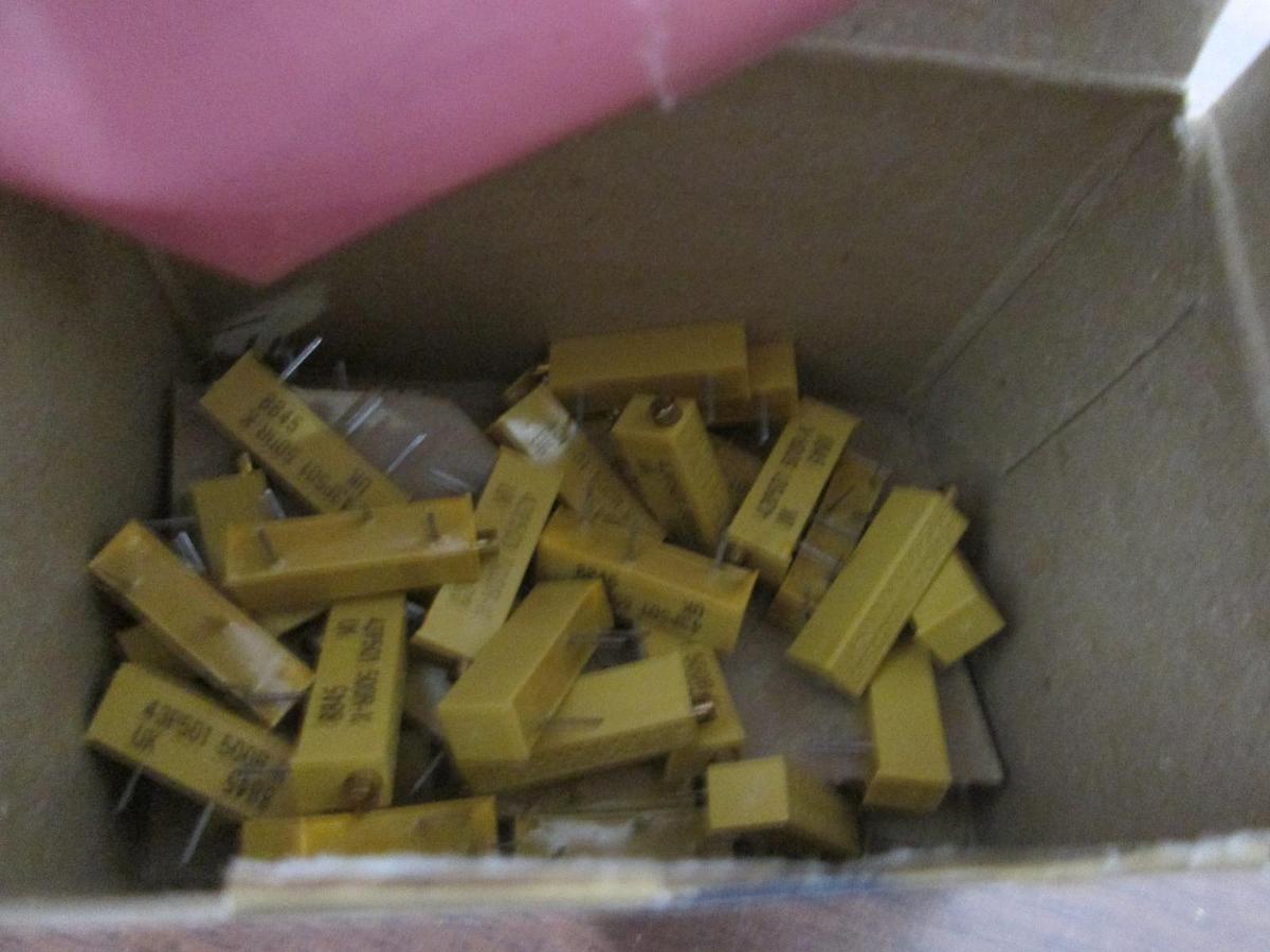 Spectrol, 43P501, 500R Trimmer, New, Lot of 36