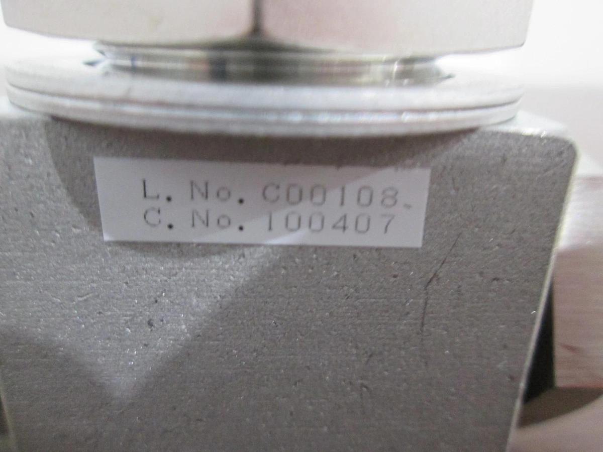 Used Fujikin, 1/4" Manual Ball Valve, 100407, Used