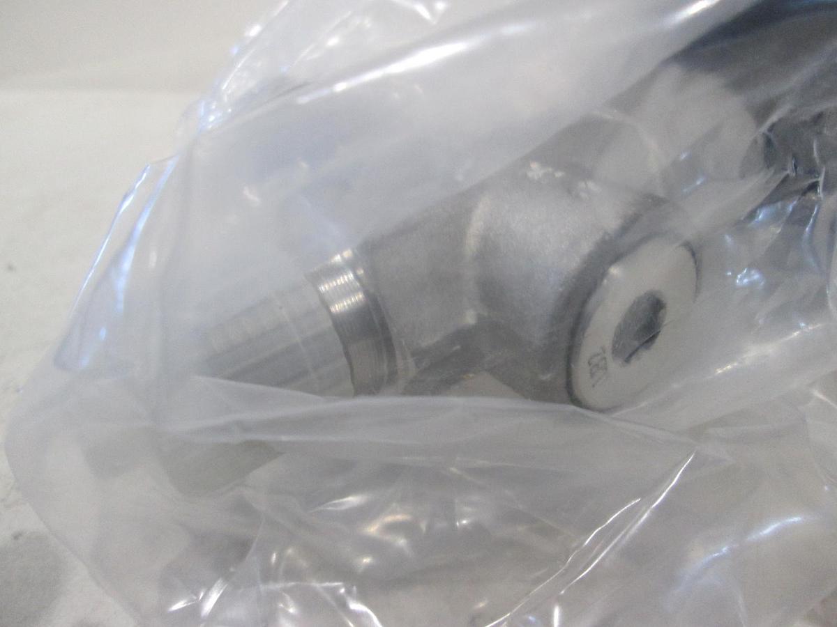 Ashcroft, Duragauge, 4-1/2", 0-200 PSI, Silicone Fill, New