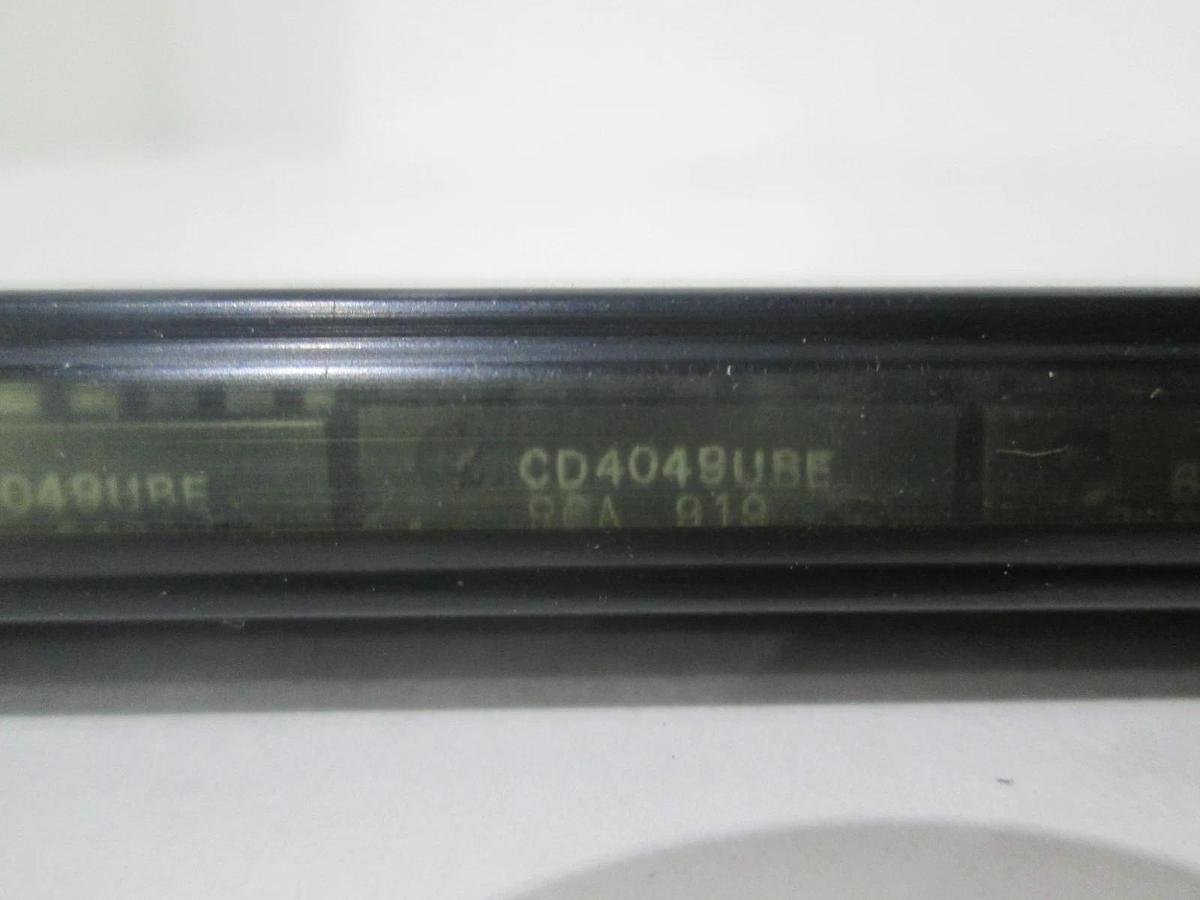 RCA, CD4049UBE, Integrated Circuit, New, Lot of 25