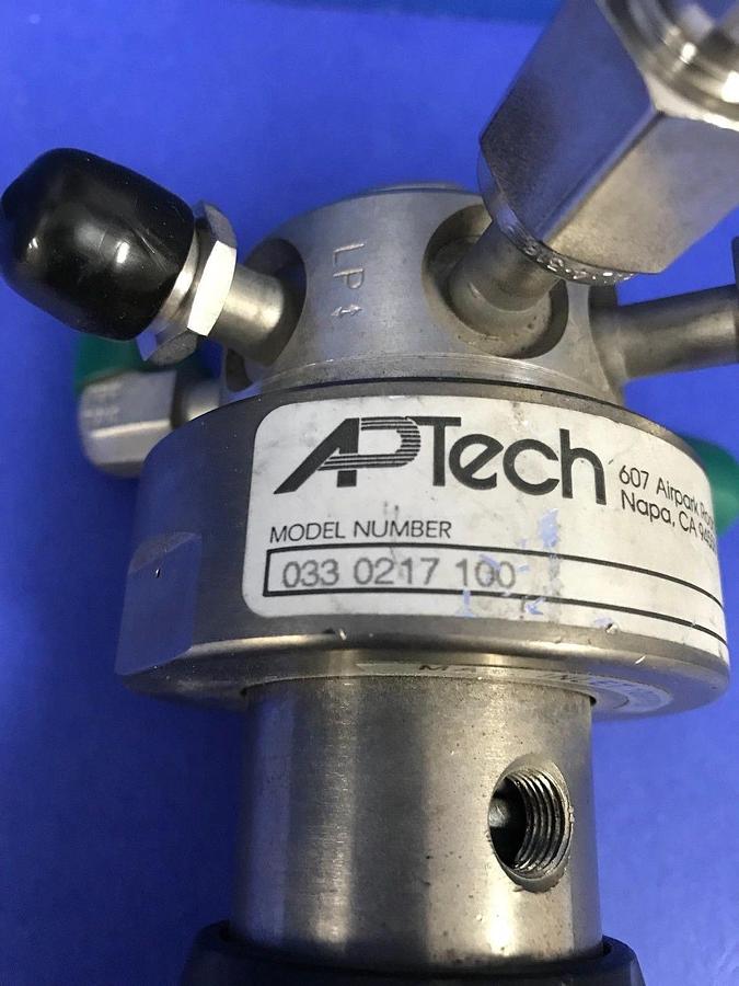 Used APTech Semi Gas Pressure Regulator 033 0217 100, 5 Port, 1/4" VCR w/ Gauge- Used
