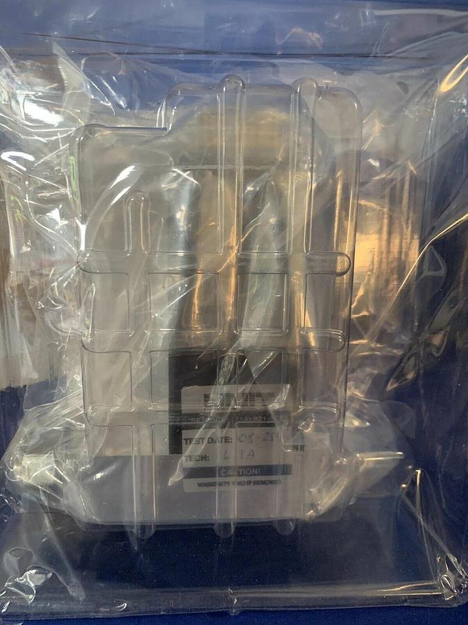 Used Unit UFM-1160 Mass Flow Meter, He, 3 SLM, 1/4", Rfrb