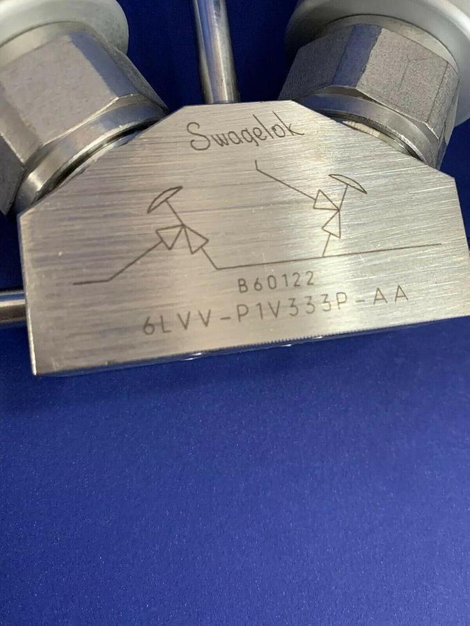 Used Swagelok 6LVV-P1V333P-AA Diaphragm Sealed, 2-Valve, 3-Port Monoblock, NC, Used