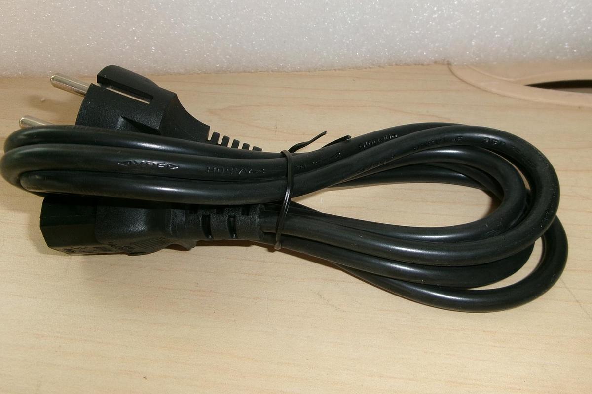 Qiaopu type E, power supply cord, 16A 250V, new