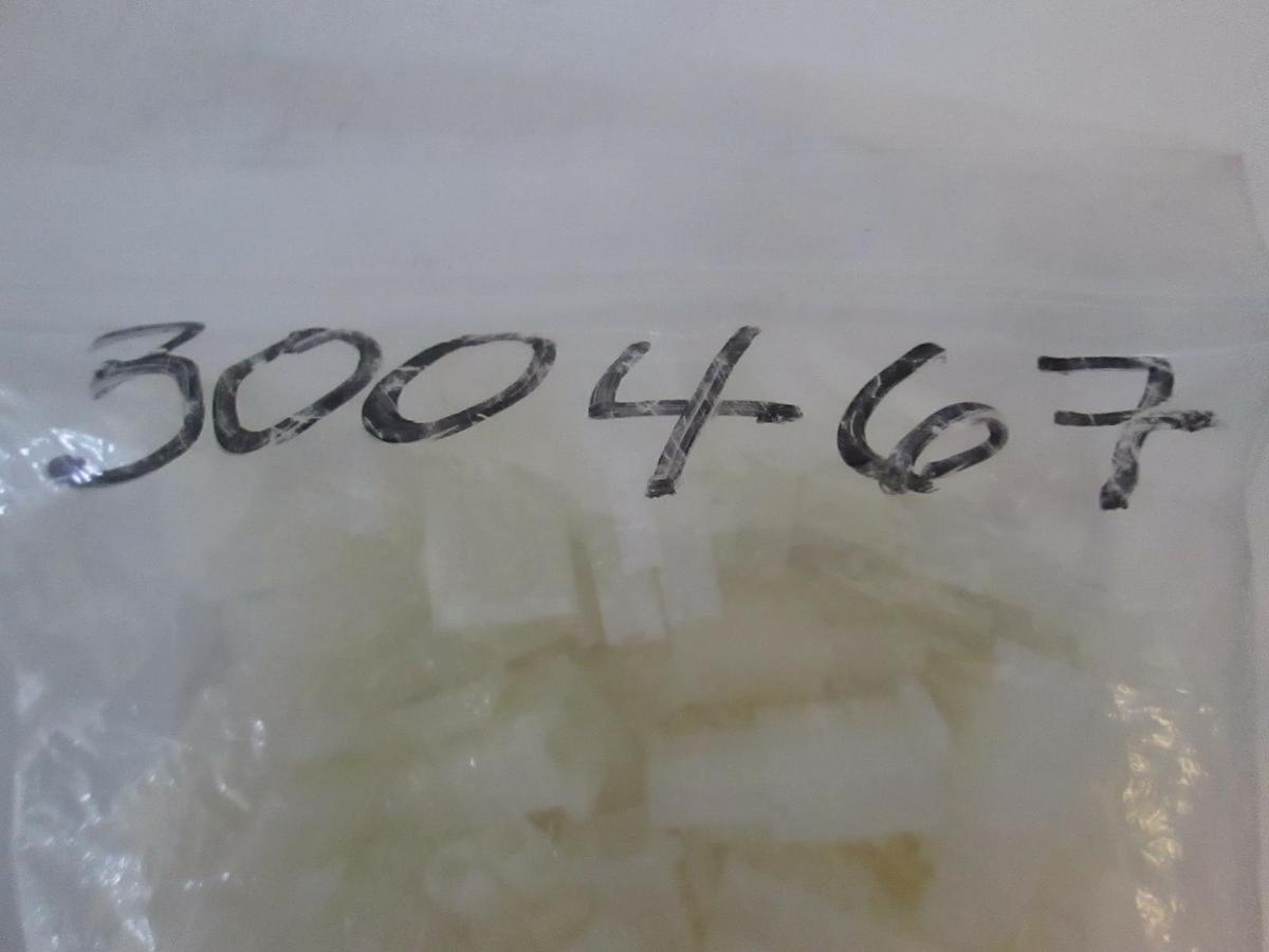 Used 2 Position Recept Connector, 300467, New, Unknown Lot