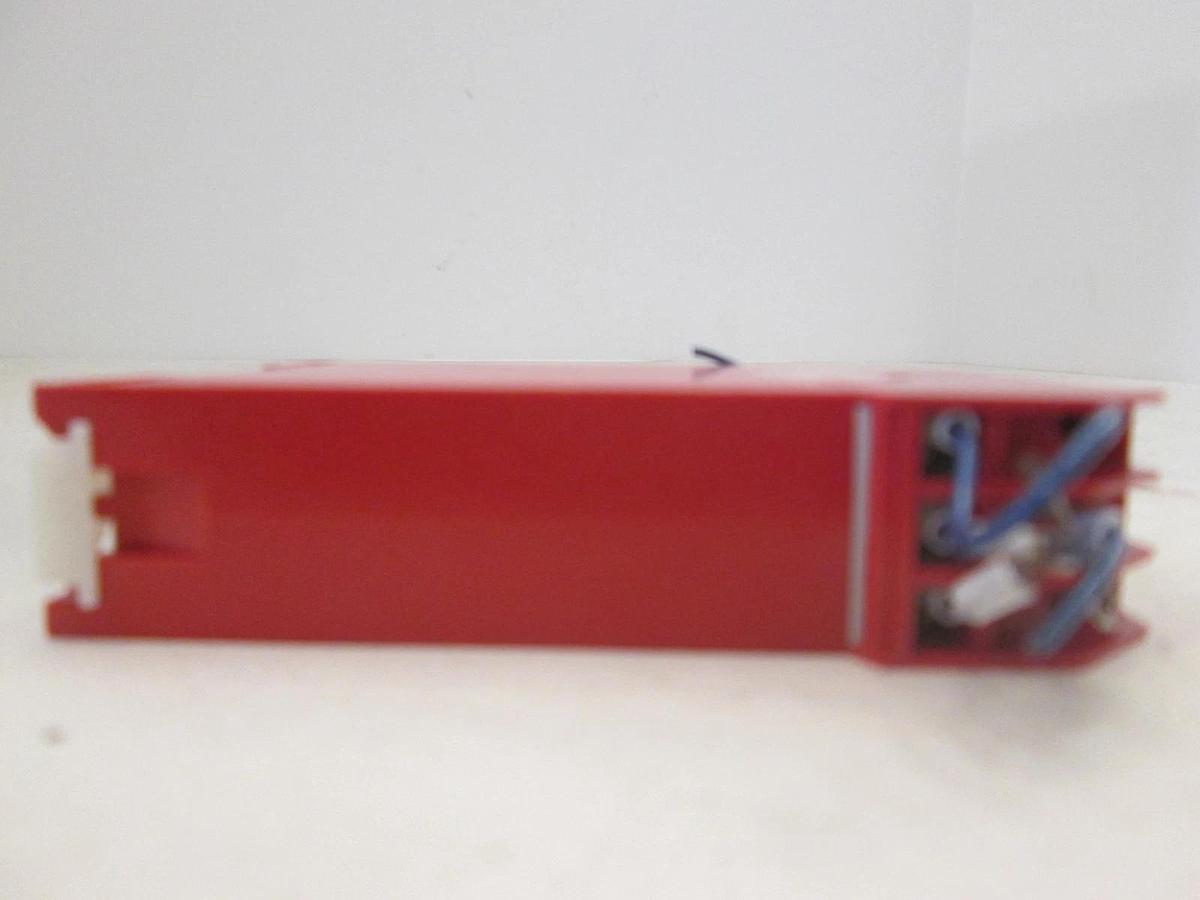 Used STI, Safety Relay Unit, MC S-Series, 230V, 4A, Used