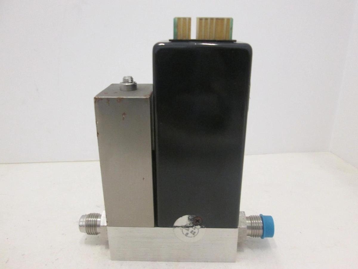 Used Unit UFC-1100, Mass Flow Controller MFC, N2, 10 SLM, Used