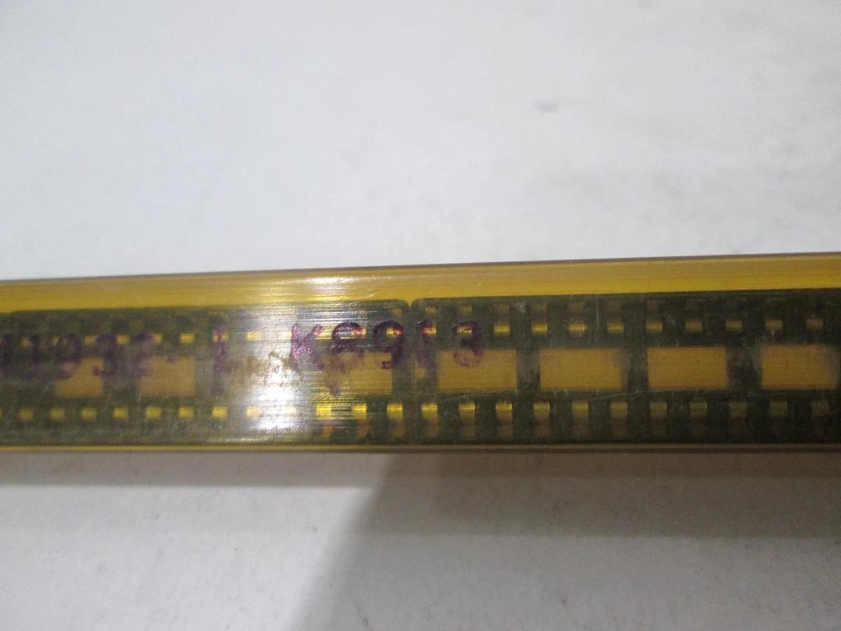 AMP, 641932, Integrated Circuit, New, Lot of 17