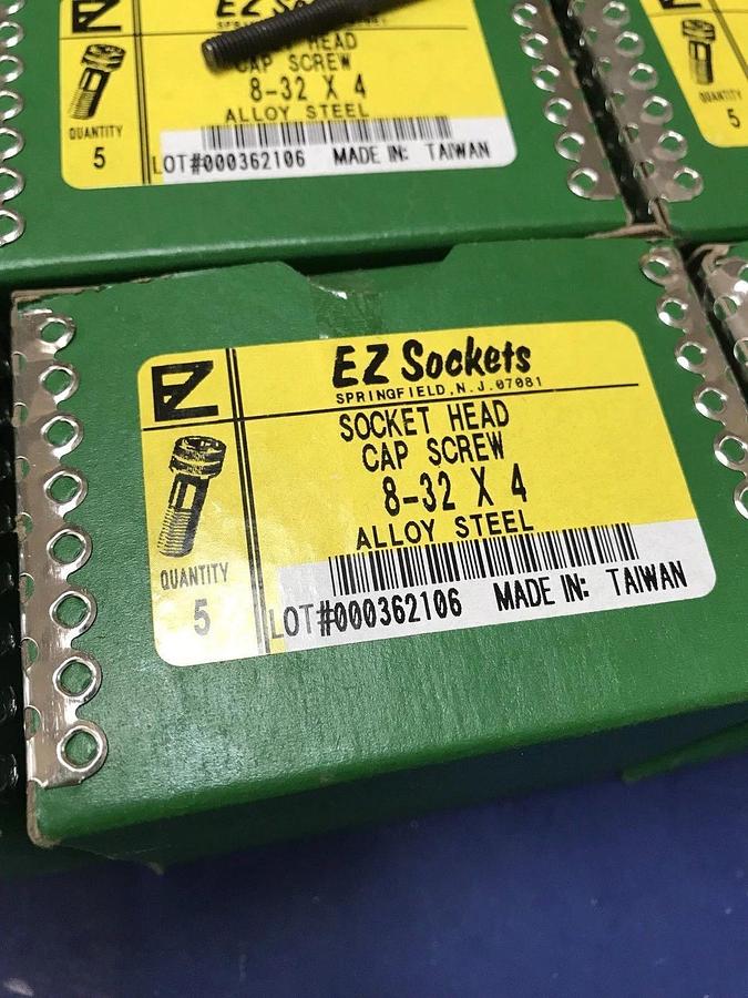 8-32 x 4" 18-8 Alloy Steel Socket Head Cap Screw, EZ Sockets, Lot of 70