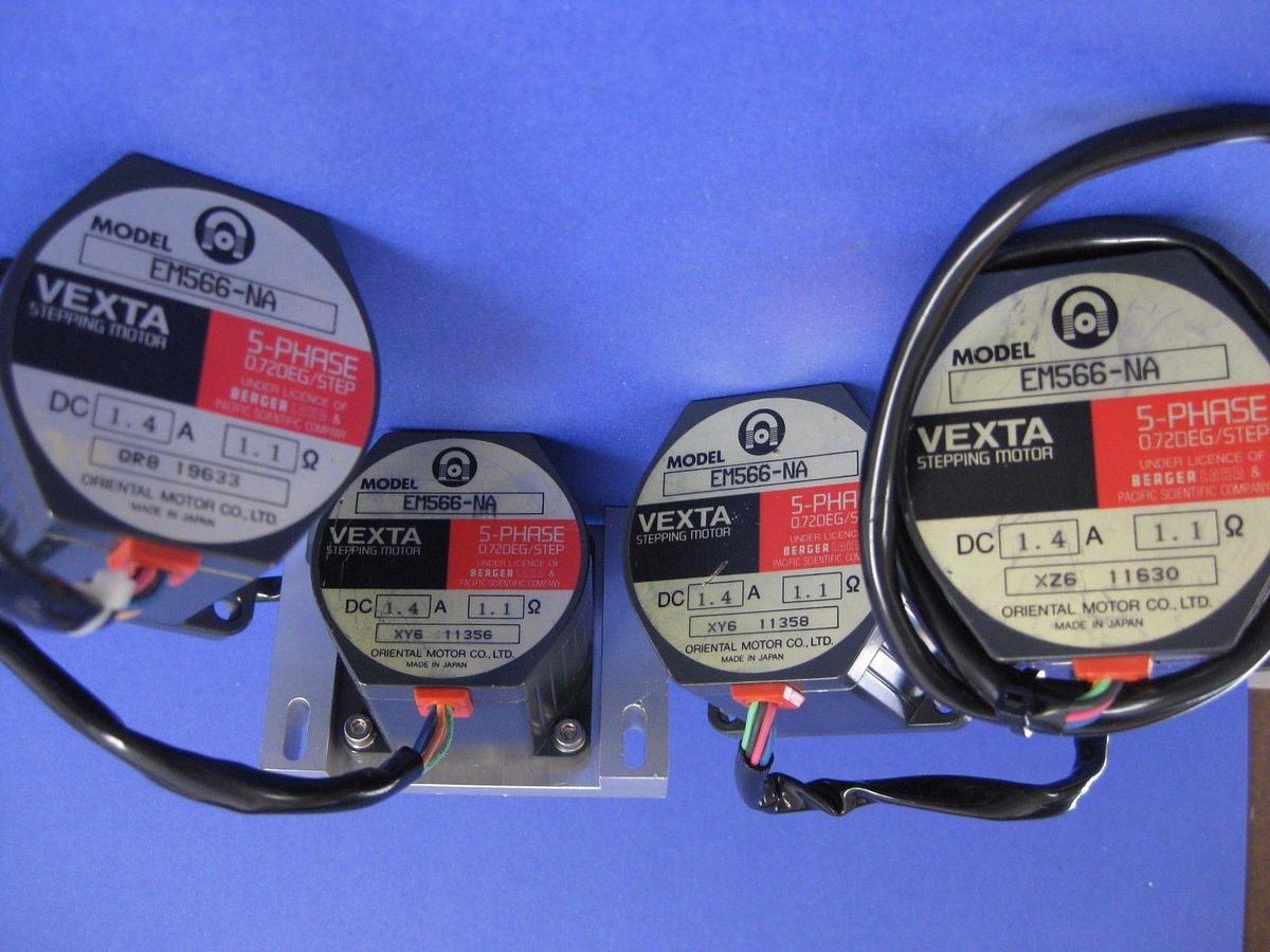 Used VEXTA Stepping Motor EM566-NA 5 Phase, 1.4A, 1.1O - Lot of 5 Used