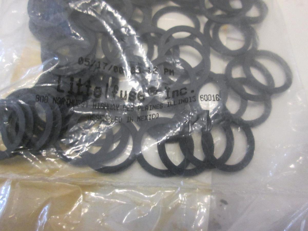 LITTELFUSE INC, H901 002, WASHER,NEOPRENE FUSE HOLDER, New, Lot of 100