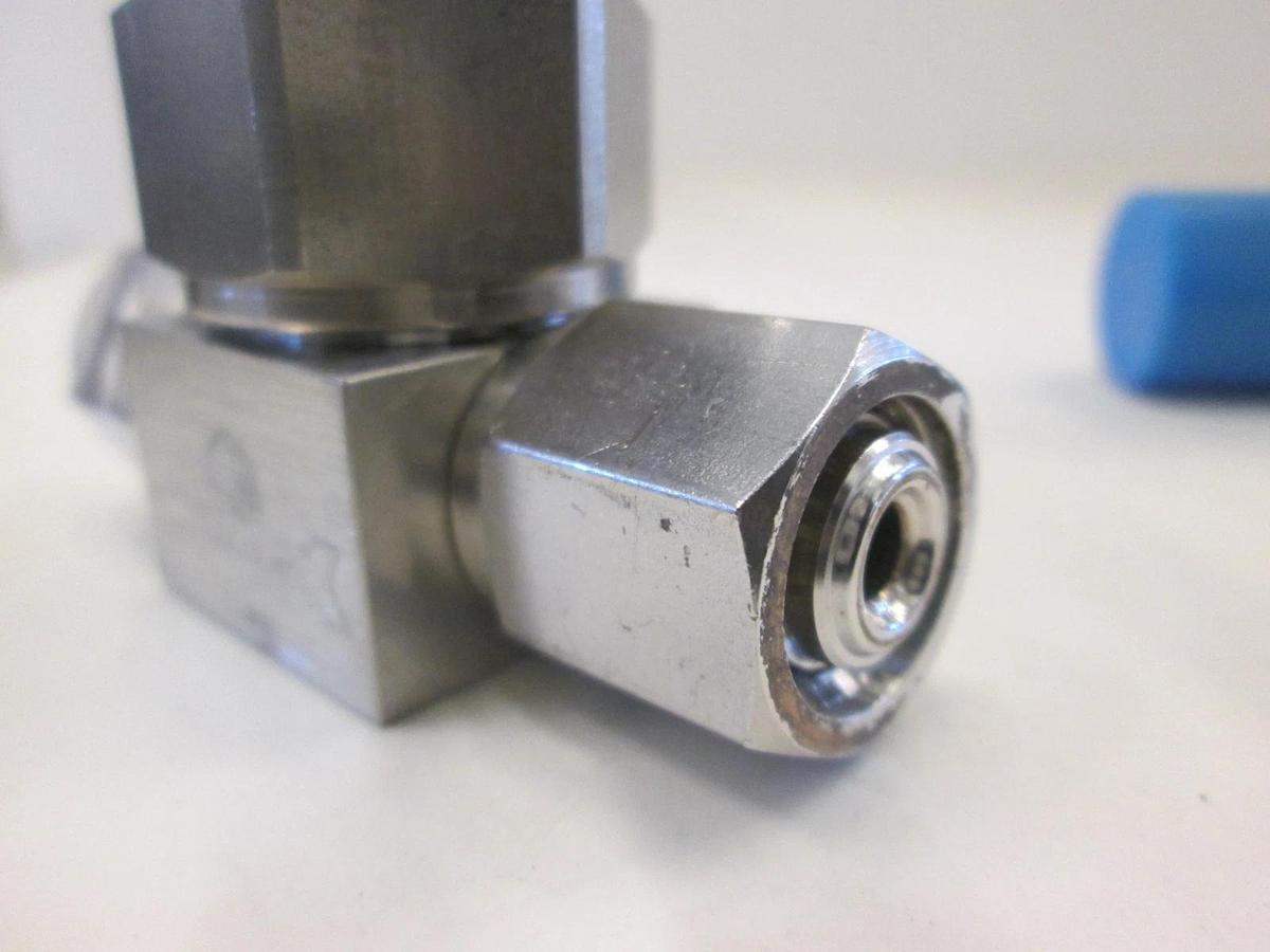 Parker UHP TITAN II, 316L VAR, High Purity Stainless Steel Valve, New, Lot of 2
