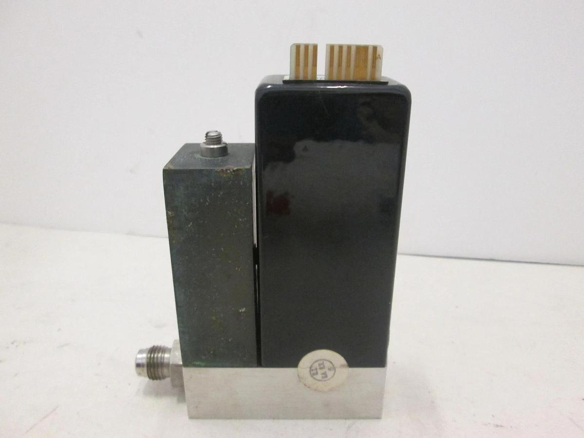 Used Unit UFC-1100A, Mass Flow Controller MFC, O2, 500 SCCM, Used