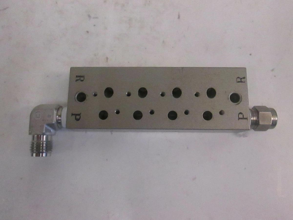 Used SMC 4 Position Manifold Block for Valve, Used