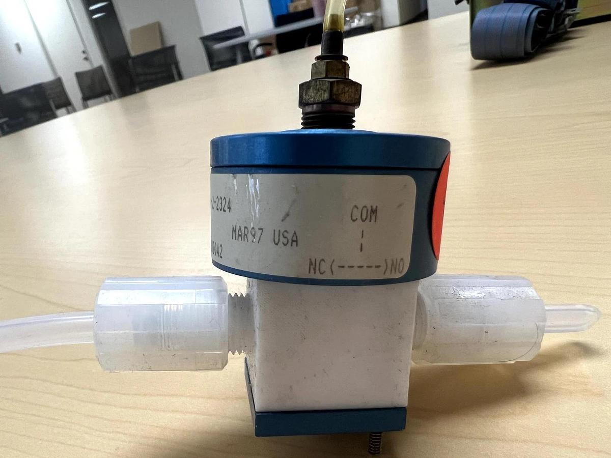Used Parker (Partek) PV-2-2324 Diaphragm Valve 102042, Used