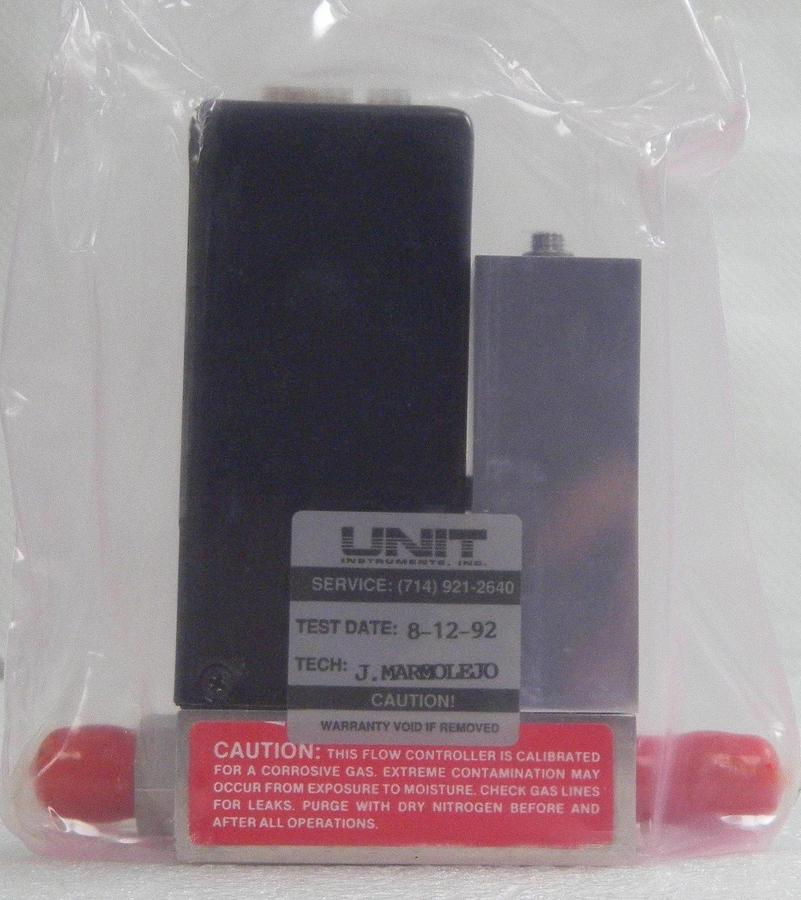 Used Unit UFC-1500A Mass Flow Controller,Gas- 20%PH3/SIH4,Range- 100 SCCM, 1/4" M I/O