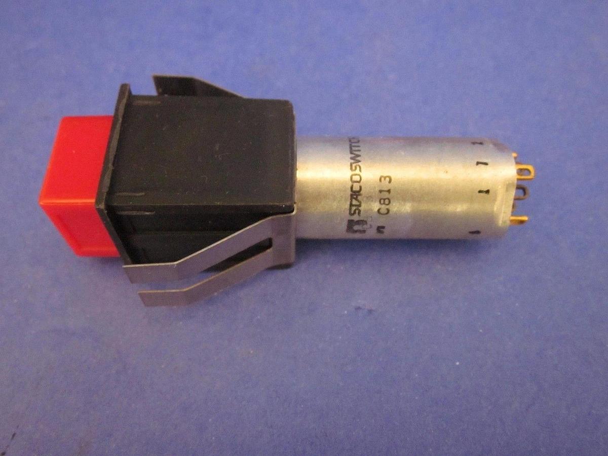 STACOSWITCH C813 Red Push Button Switch - LOT of 4