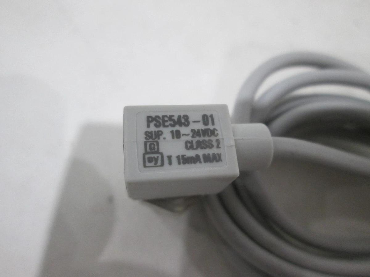 SMC, PSE543-01, Pressure Switch, Used