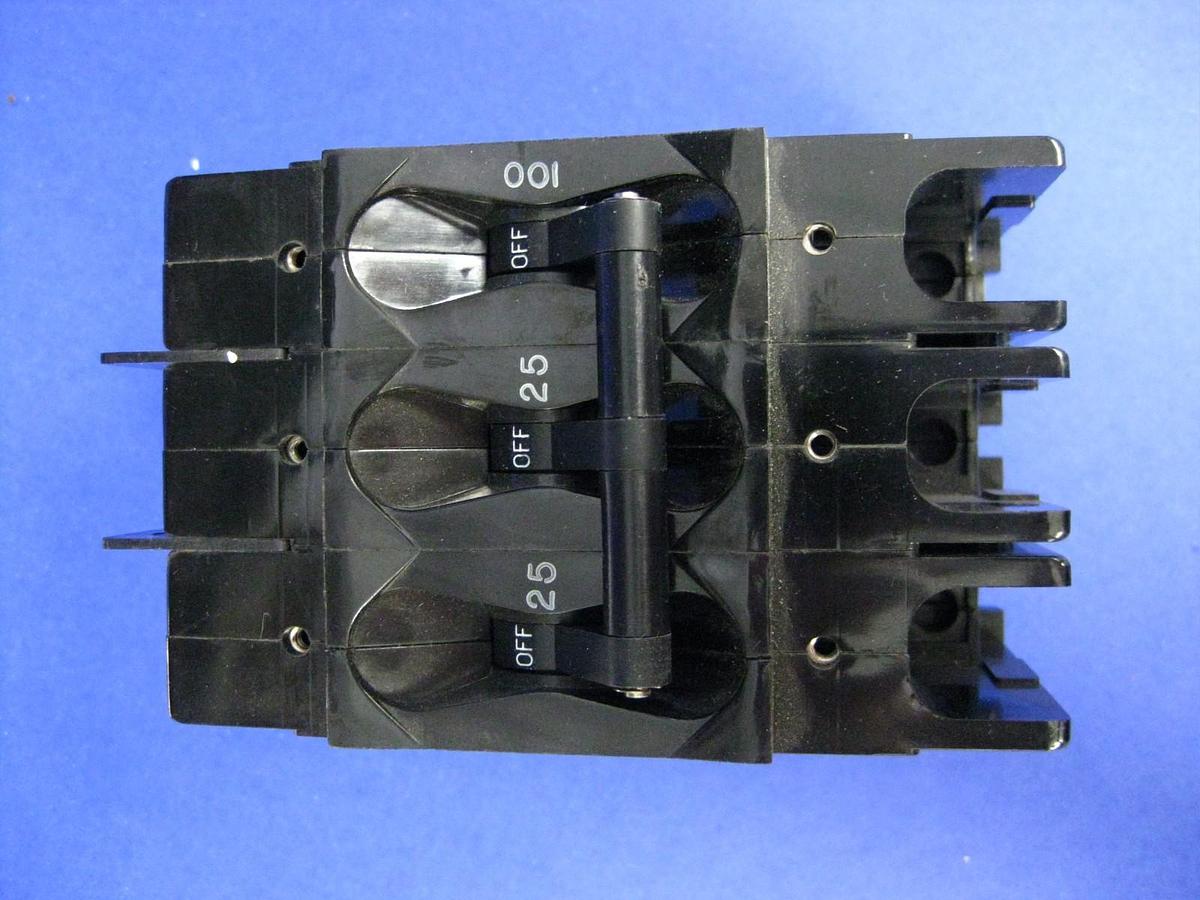 Airpax 219-3-2877-1, 3 Pole 277/480 V Magnetic Circuit Breaker - LOT of 2 NEW