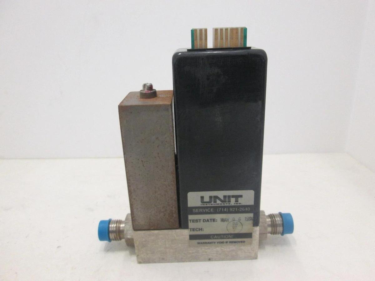 Used Unit UFC-1100, Mass Flow Controller MFC, HCL, 1 SLM, Used