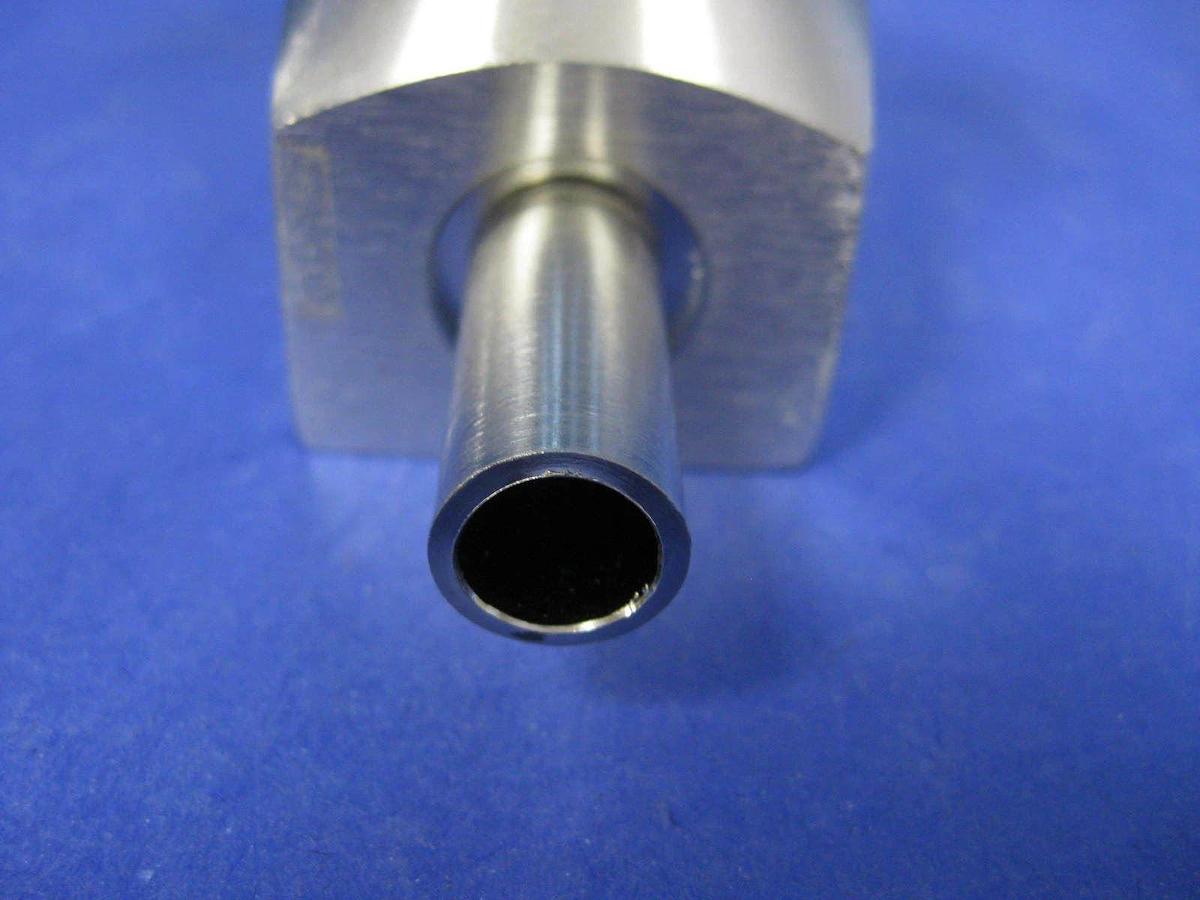 Used Veriflo 935TS8VCR8MXYK UHP High Flow Valve, 1/2" MVCR x 1/2" Tube, Used