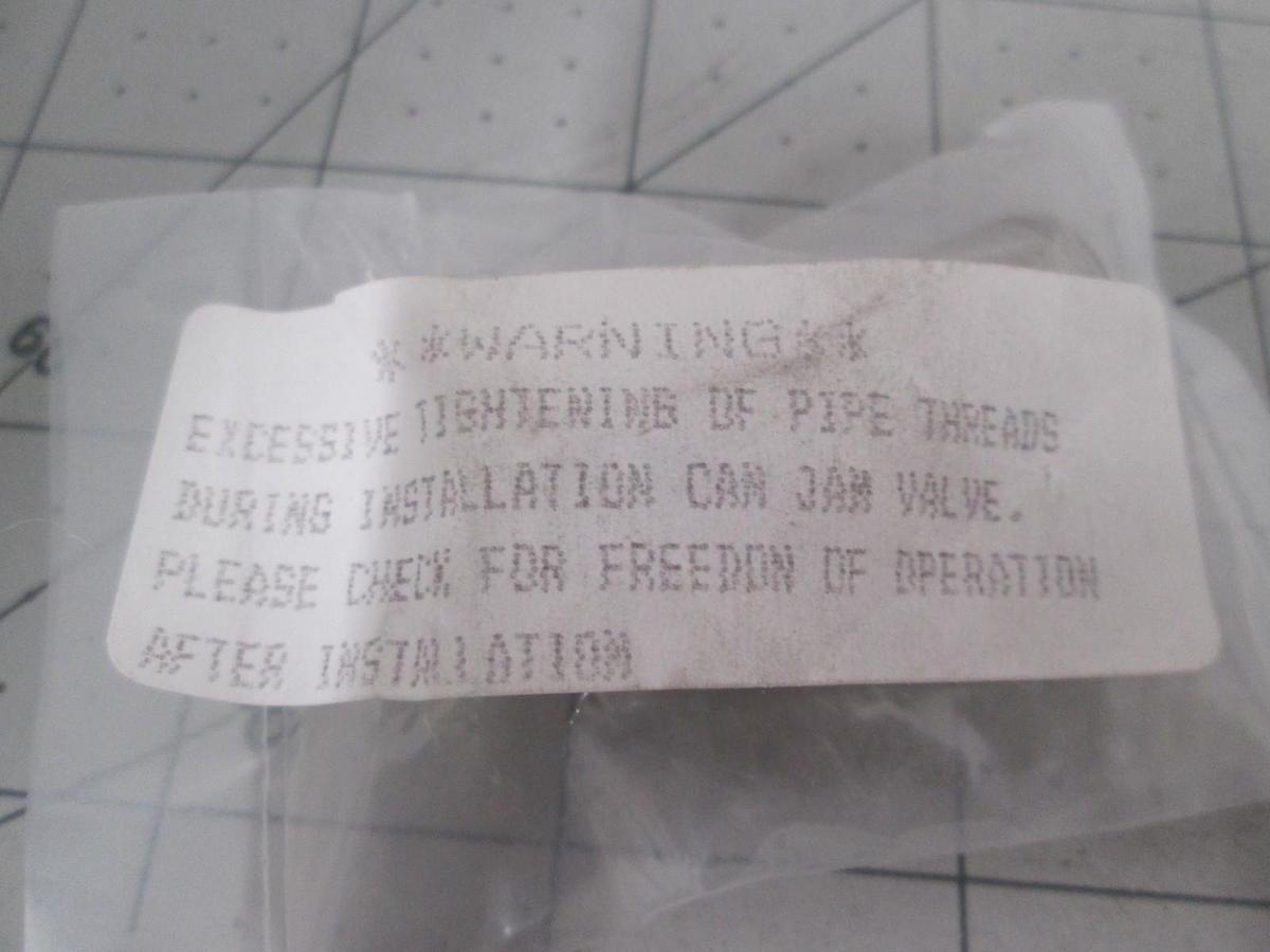 Used Circle Valve, 562T1-2MP-100, Inline Valve Series 500, 1/4" Thread