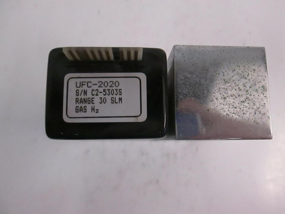 Used Unit UFC-2020 Mass Flow Controller, H2, 30 SLM, 1/4" MVCR, Used