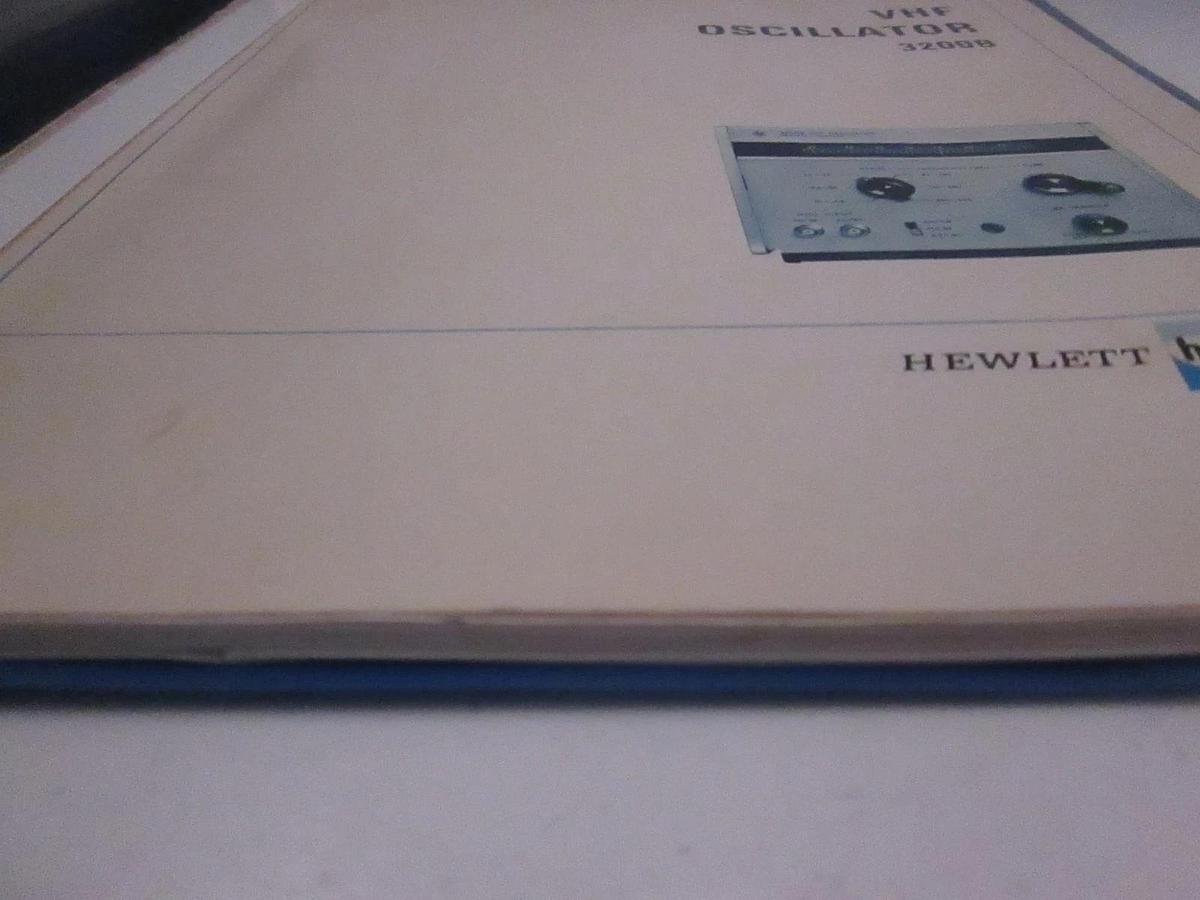 Used HP VHF Oscillator 3200B Operating and Service Manual, Used