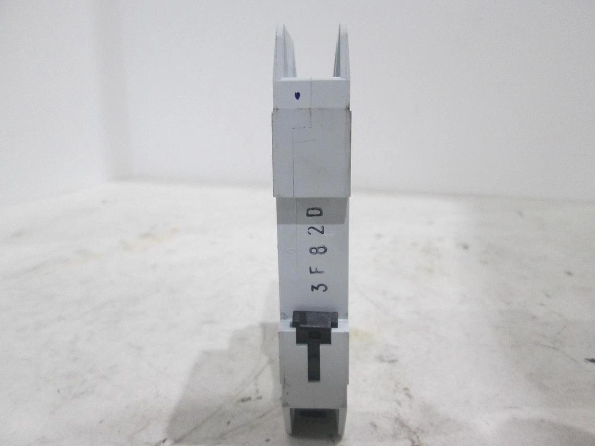 Used Eaton, WMZT1D02T, Circuit Breaker, 2A, Single Pole, Used