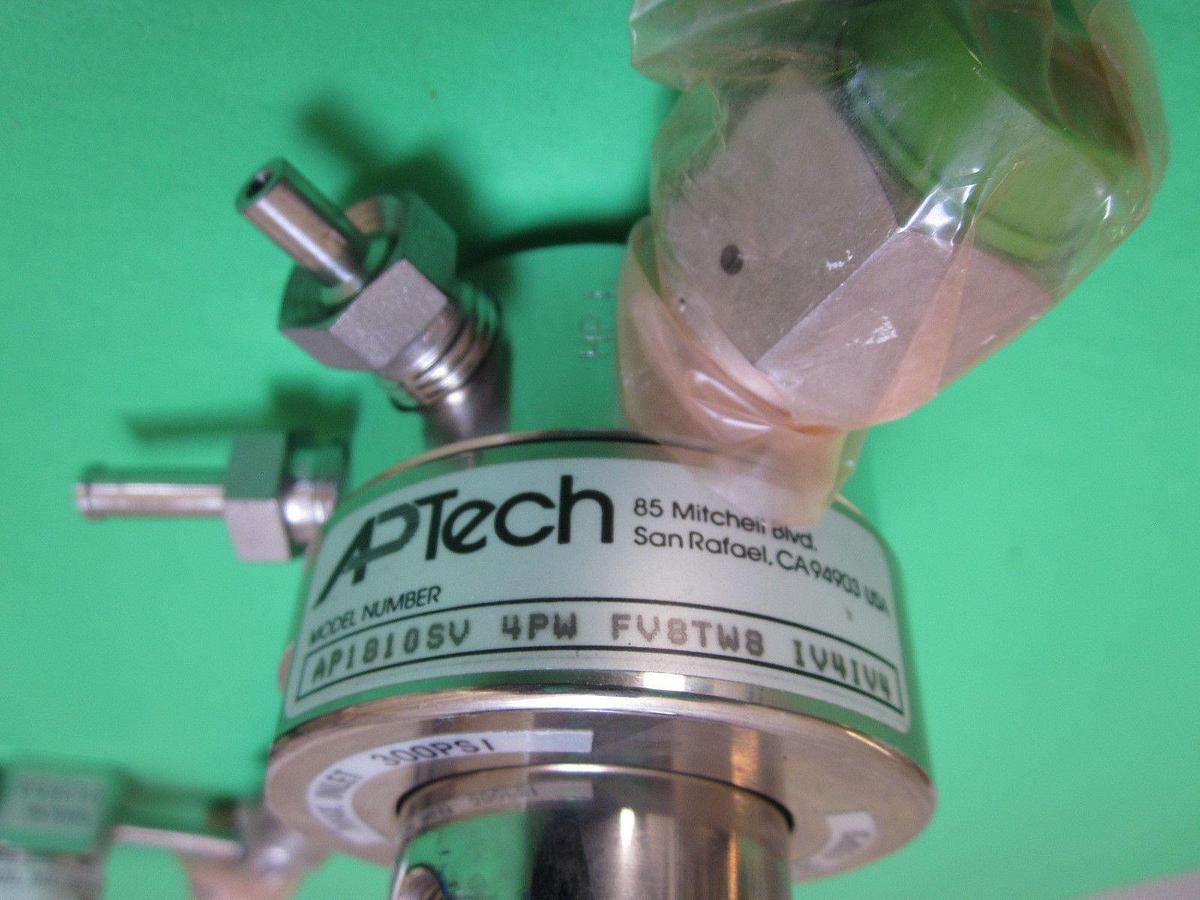 High Purity Gas Stick 12-1/2" Face to Face 1/2"F-VCR Aptech AP1810 Regulator NEW